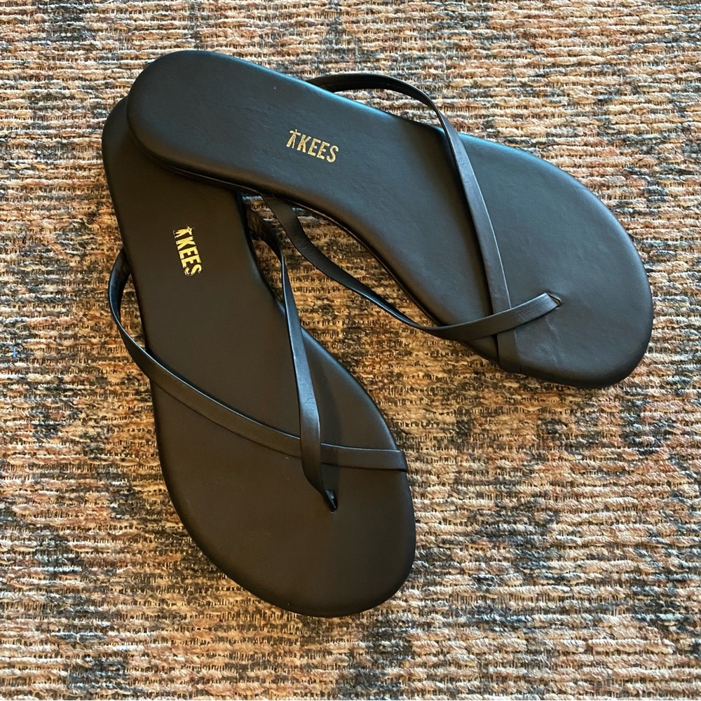 Tkees Riley Vegan Sandal in Matte Black 9